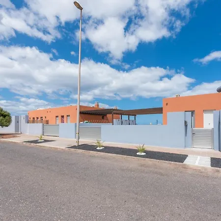 Luxury House Ocean Views Βίλα *