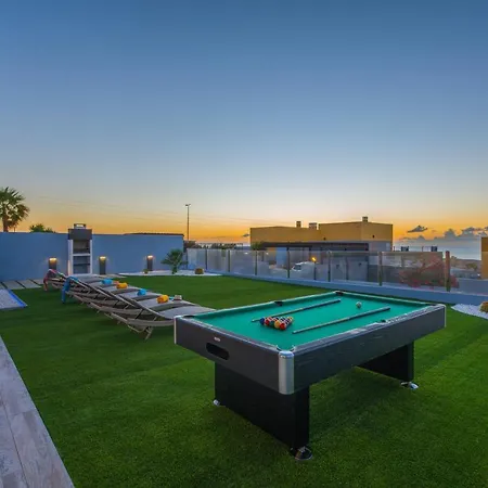 Luxury House Ocean Views Βίλα *